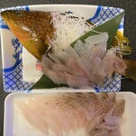 魚屋 Fish.K - 上　アコウ　下　カレイ