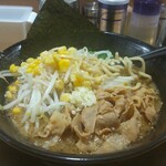 肉盛り みそラーメン 侍倶楽部 - 