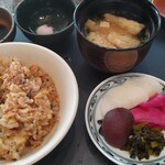 佐賀牛 季楽 銀座  - ガーリックライス