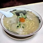 ビッグワン - 玉子入りラーメン　生タマゴ(⁠☉⁠｡⁠☉⁠)⁠!