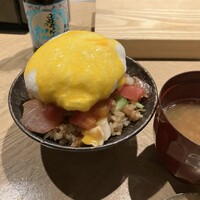 鮨 いつみ - 寿司屋のTKG 混ぜて食べます。絶品！