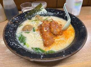 屋台ラーメン とんこつ貴生 - ホルモンメン