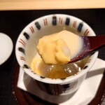 日本料理 柳燕 - 羅臼の鱈の白子と北海道忠類の百合根の茶碗蒸し