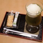 玉露園喫茶室 - ドリンクご注文のお客様にお菓子をプレゼント！