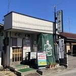 Nomikuidokoro Tonkatsu Suzume - 大きな通りから少し入った小道にあるので、道すがらたまたま見つけて…というのは難しそう。