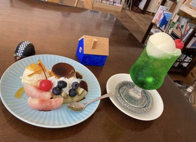 カフェ 路上 - 西古川（カフェ）の写真