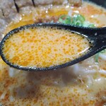 Hirosaki Ichiro - 白ゴマ担々パイコー麺のスープ