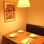 ペル・グラッツィア・デル・ソーレ - 会話とお食事に集中してもらえるよう、2～5名様用の個室をご用意しております。