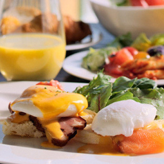 R restaurant & bar_2