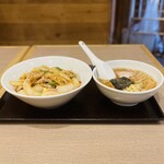 天宝 - 特丼＋半ラーメンセット