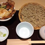 武柳庵 - 炙り豚丼と蕎麦(冷) 税込1300円