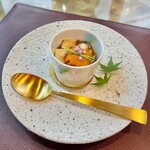 トゥ・ラ・ジョア イズム - 秋のムース