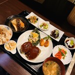 古民家 旬菜カフェ 玉手箱 - 