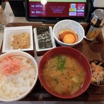 Sukiya - 納豆たまかけ朝食（ごはんミニ+とん汁変更）