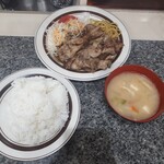 洋庖丁 - からし焼・こしょう焼定食大盛９００円