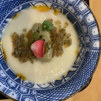 中国意境菜 白燕 - 蟹味噌風味のムースに刻んだピータン