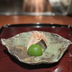 鉄板焼き いわ倉 - 秋刀魚とすだち？かぼす？