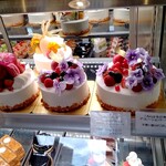 パティシエ・ヒロ ヤマモト - 