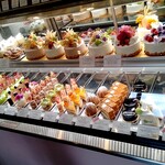 パティシエ・ヒロ ヤマモト - 