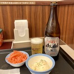 松屋 - 値引きビール中瓶390円、ポテサラ90円