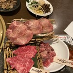 厳選和牛 焼肉 犇屋 - 