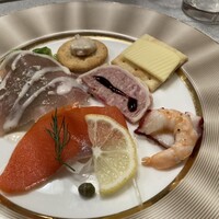 アラスカ 日本プレスセンター店 - 