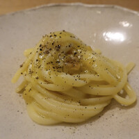 セミーナ - 自家製塩雲丹と発酵レモンのリングイネ