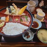 Sennari Zushi - 