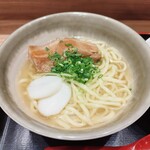 沖縄そば専門 やんばる - 沖縄そば720円