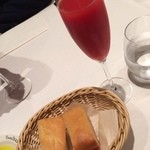 Enoteca NORIO - フォカッチャとシチリア産オレンジジュース