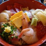 横濱屋本舗食堂 - 特選 海鮮丼