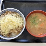 吉野家 - チーズ牛丼　とん汁