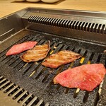 Yakiniku To Wine Torayoshi - 