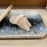 築地秀徳元祖 - 帆立