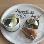 Sanga - Sanga抹茶ジェラート、ガトーショコラ、林檎のタルト