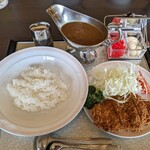 八王子カントリークラブ - 料理写真:カツカレー