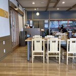 台湾料理 あじ仙 - 内観