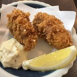 猫丸食堂 - ★牡蠣フライ　熱々すぎて舌の先、ちょっと火傷しちゃった(^_^;)