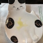 猫丸食堂 - ★今年４月に初お目見えした新作の小皿。少し周りが傷み始めたかな(◞‸◟)