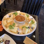 ザ・ループ(ホテルアゴーラリージェンシー大阪堺) - しっとりふかふか生地に甘さ控えめで上品な柿コンフィチュール