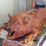 金城畜産 - 豚の丸焼き　70kg級
