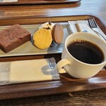 ROMANCE CHOCOLATE - カカオケーキ＋コーヒー