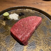 和牛とタン 焼肉 とみ 新橋本店 - 
