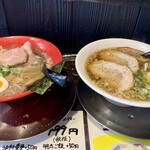 麺屋ジョニー - 真空塩ラーメン　醤油ラーメン