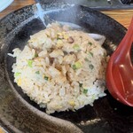 鶴亀堂 - 半チャン
しっとりパラパラでいいのですが
味付けがとても濃かったです