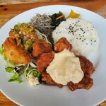 Big Mama’s Cafe - 香味ソースとタルタルが食欲を増進させます