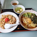 ふたば亭 - 料理写真:コロラーメン+チャーハン