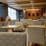 コンフォートライブラリーカフェ - コンフォートホテル伊勢の１階