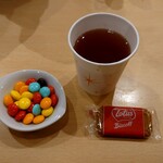 コンフォートライブラリーカフェ - チョコレート、クッキー、コーヒー