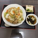 千歳屋 - ¥815 これ絶対旨い間違いない